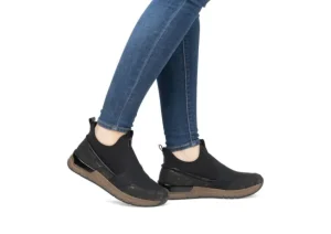 Almeria Black