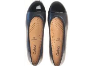 54.161.57 Black Ballet Flat
