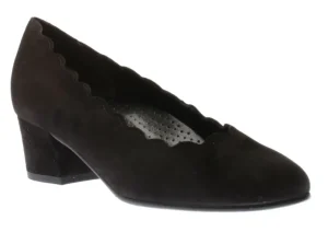 92.221.47 Black Suede Leather Scalloped Block Heel