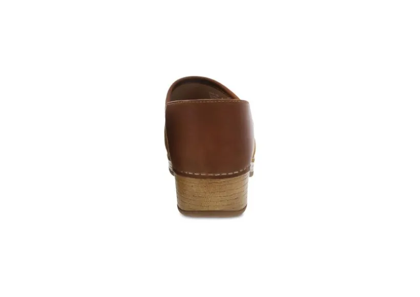 brenna_tan_burnished_3.webp Brenna Tan Burnished
