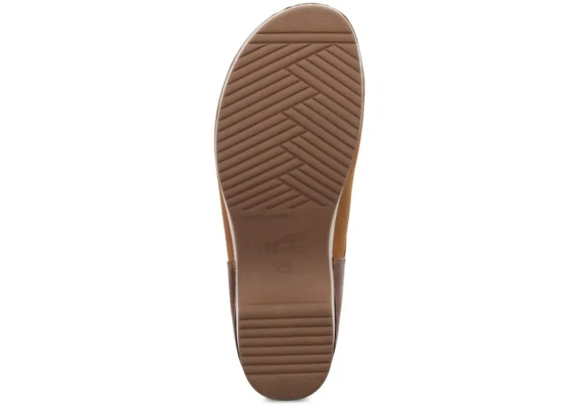 brenna_tan_burnished_5.webp Brenna Tan Burnished