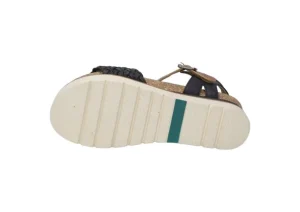 Clea 16 Black