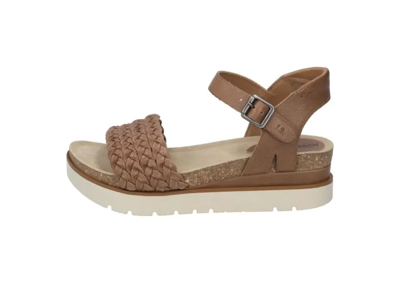 clea__camel_1.webp Clea 16 Camel