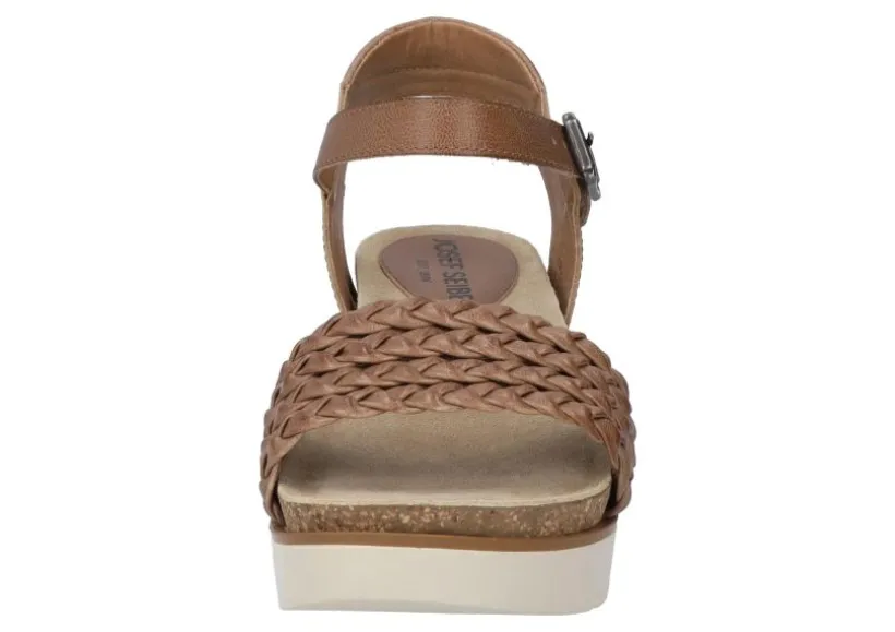 clea__camel_3.webp Clea 16 Camel
