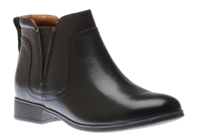 crosbie_gore_b_black_0.webp Crosbie Gore B Black