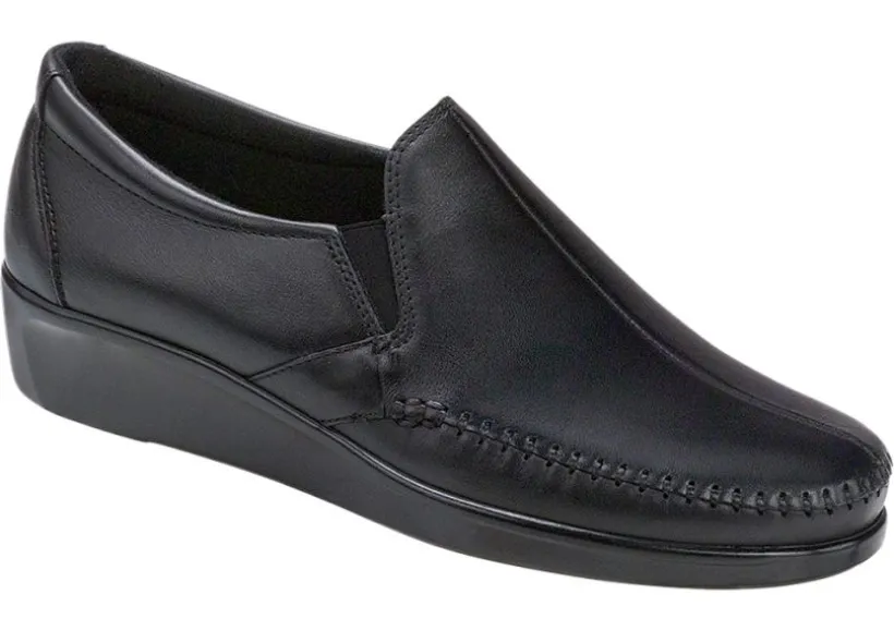 dream_black_leather_slipo_0.webp Dream Black Leather Slip-On Loafer