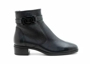 Grafton Black