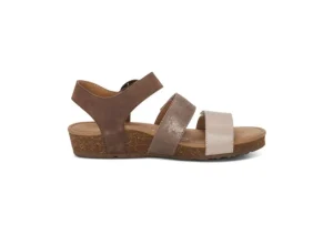 Lily Taupe