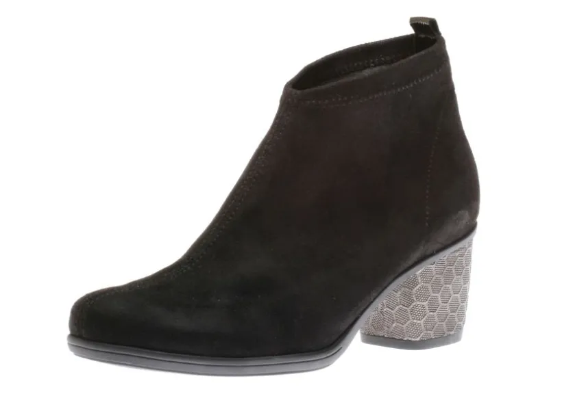 microstretch_black_emboss_0.webp Microstretch Black Embossed Heel Ankle Boot