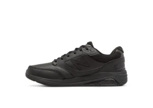 MW928BK3 Black Leather Lace-Up Walking Shoe