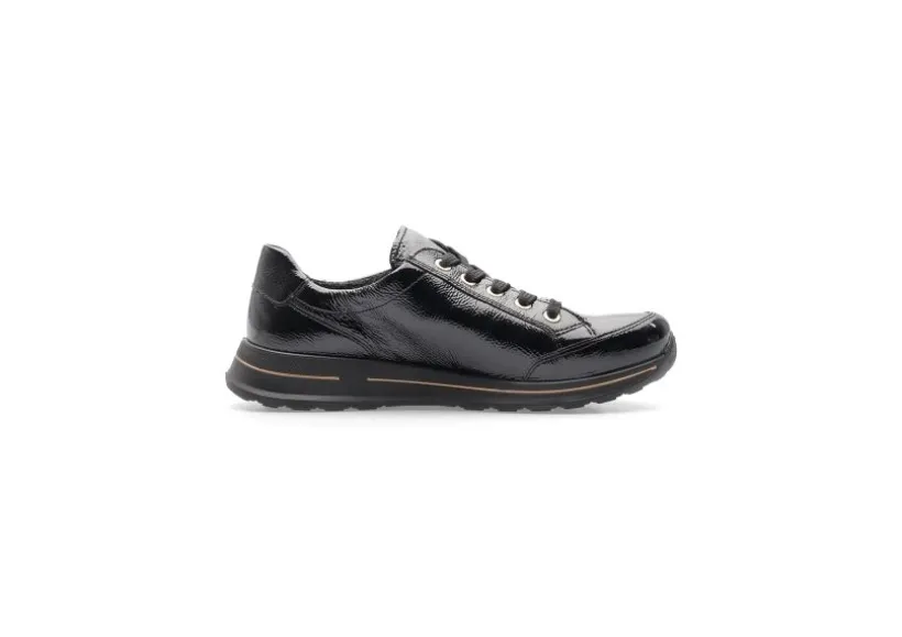 oleanna_black_patent_5.webp Oleanna Black Patent