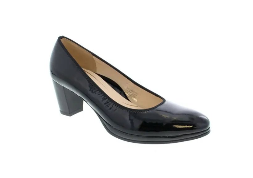 ophelia_black_patent_0.webp Ophelia Black Patent