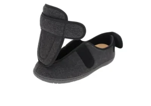 Physician M2 Black Wool Slipper