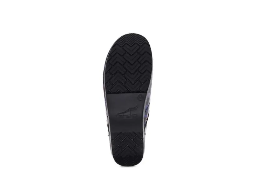 professional_painted_leop_6.webp Professional Painted Leopard Patent Clog