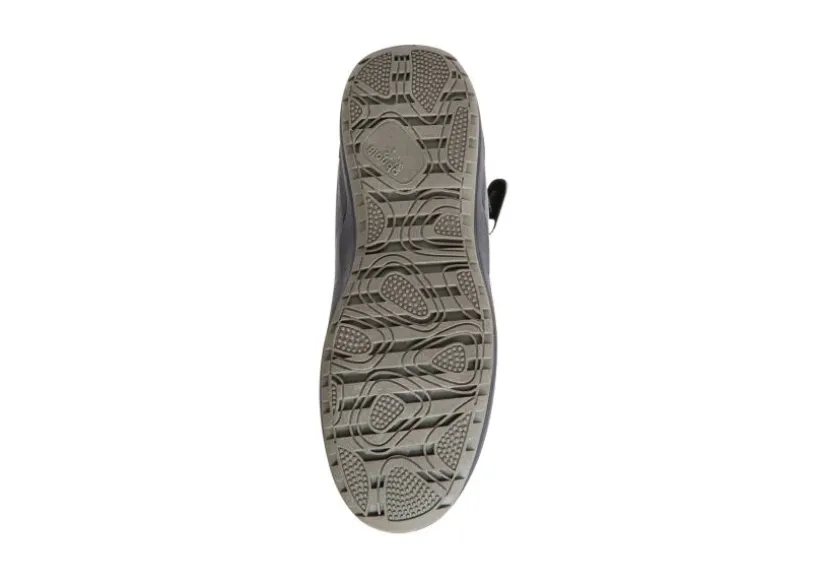 pyper_black_3.webp Pyper Black