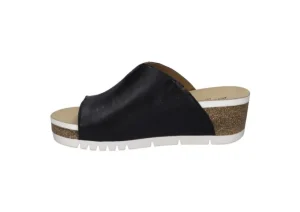 Quinn 01 Black