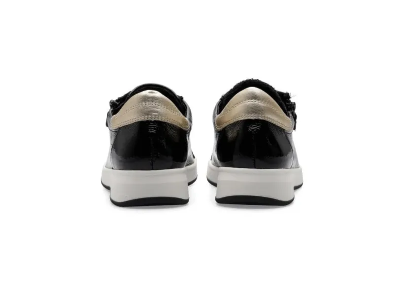 reilow_black_patent_3.webp Rei-Low Black Patent