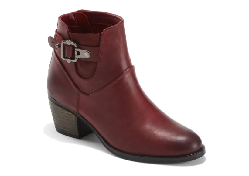 riverton_red_nb_0.webp Riverton Red Nb