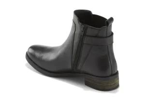Santry Black