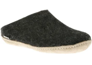 Slip-On Charcoal