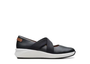 Un Rio Cross Black Leather Slip-On Sneaker
