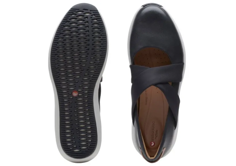 un_rio_cross_black_leathe_4.webp Un Rio Cross Black Leather Slip-On Sneaker