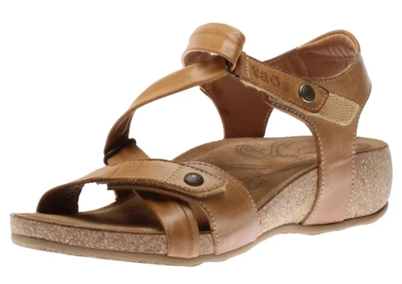 universe_camel_leather_zs_0.webp Universe Camel Leather Z-Strap Sandal