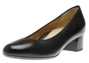 Vivian Black Leather Pump