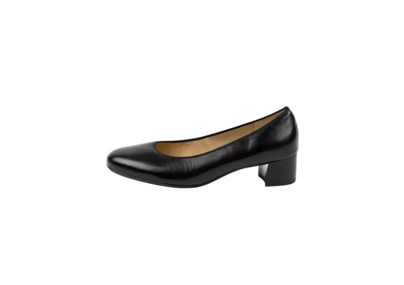 vivian_black_leather_pump_1.webp Vivian Black Leather Pump