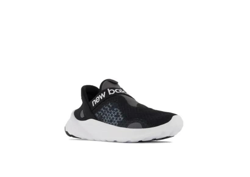 wrovxlk_fresh_foam_roav_r_2.webp WROVXLK2 Fresh Foam Roav RMX Black Slip-On Sneaker