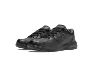 WW813BK Black Leather Walking Shoe