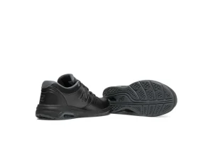 WW813BK Black Leather Walking Shoe
