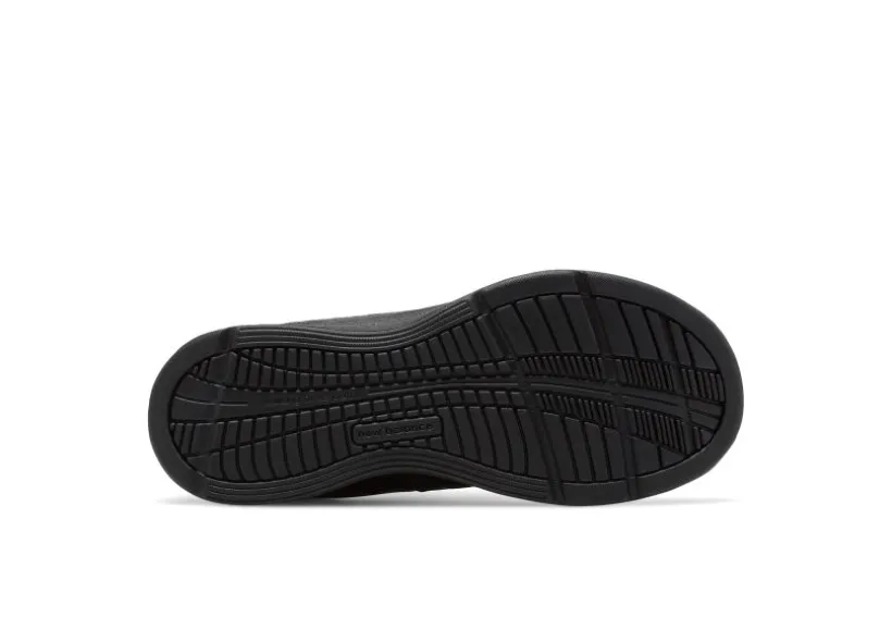 wwvk_black_leather_velcro_3.webp WW577VK Black Leather Velcro Walking Shoe